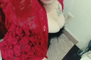 I’m that forbidden fruit you know you want to pluck - Image 6