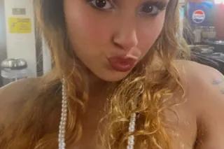 sweet,fun and super freaky. co... - Image 4