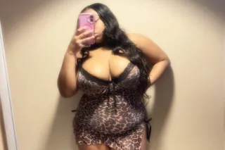 NEW IN TOWN EXOTIC FREAK💦🍒😍 OU... - Image 2