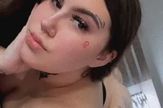 Sexy Snowbunny 🥵 - Image 6