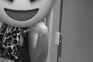 qv 120 bare back full service ... - Image 2