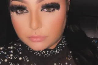 THICK JUICY MIXED LATINA 😻 - 2... - Image 4