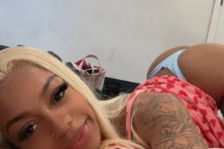 SLIM THICKK 😊😊💕INCALLS/ OUT CA... - Image 1