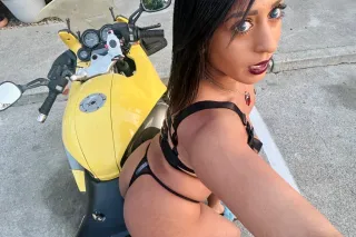 L👅CKY L👅CKY ON THE T🍆PPY T🍆PPY BARE BBFS SPECIALS OPEN 24/7 👉🏼CLICKHERE👈🏼 - Image 6