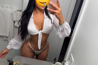 😘😘Hi, I'm interested in meetin... - Image 3