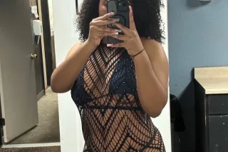 Dominican Mami looking for som... - Image 1