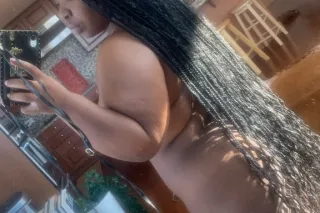 4'9 BBW FAT PUSSY 💦 INCALL - Image 5