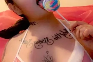 Wet Latina Fountain Squirter 💦🍑 Facetime shows 🍆😽💦🎥💦 - Image 5