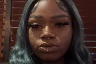 qv 100 MUST COME TO ME CARPLAY... - Image 3