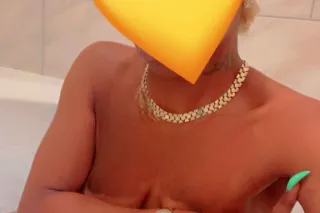 💦💦COME UNWRAP MY SWEET POTATOE... - Image 2