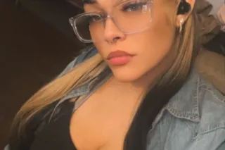 * CASH ONLY * 70$ THROAT GOAT ... - Image 2