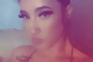 content and facetime shows 😍 -... - Image 1