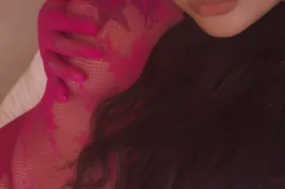 ✨HOT & SPICY LATINA🥵Habla espa... - Image 1