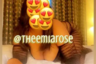 COME EAT HER DOWN YOULL GET 💦 ... - Image 2