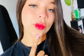 AVAILABLE NOW😋My NAME is Yisle... - Image 4