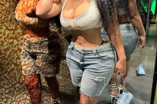 Pretty & sweet🍒😈💦 little thing... - Image 4