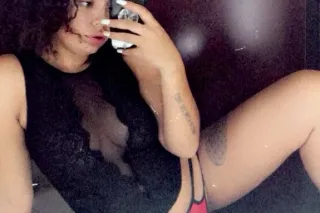 pretty n petite - Image 6