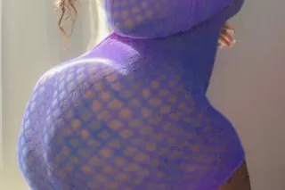 pretty pink tight, wet, juicy ... - Image 1