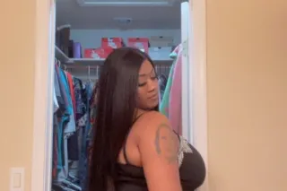 YOUR FAVORITE BROWN SKIN 🤎🍫🥀 - Image 12