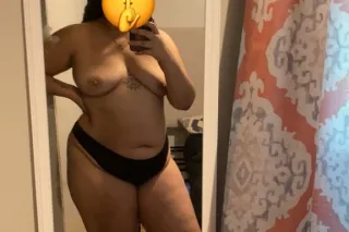 Sunday Fun Day Baby Ask abt My Special😩💦😜Tall, Thick, Trouble😘 Come Climb This Tree Daddy😘💦 - Image 6