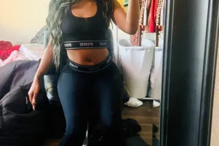 Hey bby available for outs and... - Image 2