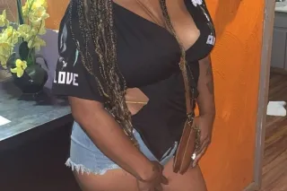 New Location✨️ 80 Qv SPEACIL 🔥... - Image 4