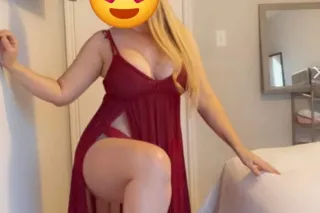 Jessica sexy rubia en silmar 🥰... - Image 2