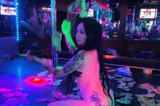 A handful of fun 😉 - 21 - Image 2