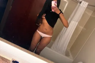 Freaky alt girl 🦇🖤 incalls onl... - Image 4