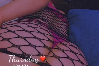 Hot And SexySex-GFE Special Bj... - Image 3