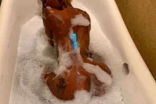 Fun-Sized Fantasy 🍭 High-End Encounters 🥂 Honey-Toned 🍯 - Image 5