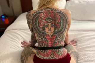 ✨hazel eyes, ass of an angel✨ ... - Image 1