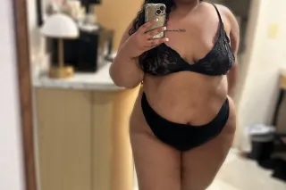 150QV LAST WEEK IN HAWAII💋DEEP THROAT and a BUBBLE BUTT🥵I WANT TO SQUIRT ON THAT DICK💦PRETTY FILIPINA BBW🩷🍭 - Image 9