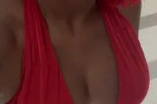 Pretty Sexy Upscale - Image 1