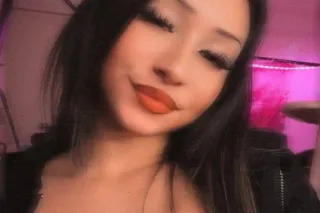 Amputee Princess 👑♿ - 25 - Image 1