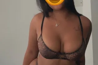 Hello love ❤️❤️💦💦💦🌨🌨🌨🌨🌨🌨 I’m a... - Image 1