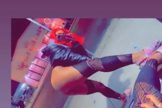 Sexy fat juicy pussy🌹 - 27 - Image 1