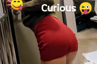 Come play with me! come let me quench quench my thurst let me quench your thirst and offer 2 girls speacials 🤪😐😏 Sammy and christy wants to play - Image 6