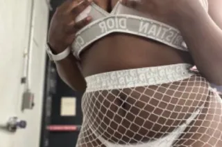 best head ever - 21 - Image 1