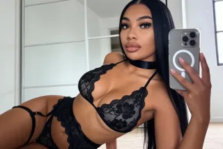 Sexy Fucking Bombshell 🌺 - 20 - Image 3