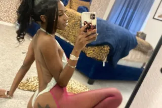 SEXY CHOCOLATE LAST DAY 🌹💦❤😍 -... - Image 4