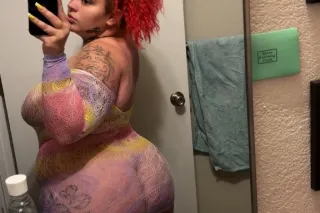 Thick Ass SnowBunny - 28 - Image 4