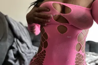 AVAILABLE NOW‼ YOUNG💦THICK🍑EBO... - Image 4