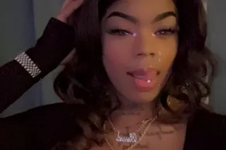 🫣BACK FOR THE DAY💋 "HappY New Years BabY!"🥳 😮Your Throat Goddess ‍💨🫧 Can i Be Your New Years Treat🍭🫧 - Image 6