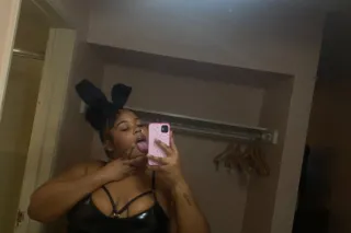 😫Lacey Luxe Incall Specials — Uber Outcalls👀| Soft Bbw Curves, Seductive Energy & Date Nights🥰 - Image 5