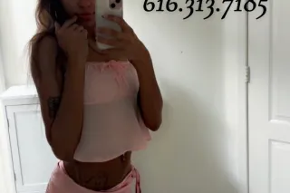 Call Kimora 😏 ask for two girl... - Image 2