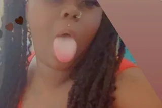 ⚠ AVAILABLE 🥰💋 Holiday Special... - Image 3