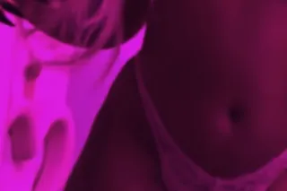 Minnie - 21 - Image 1