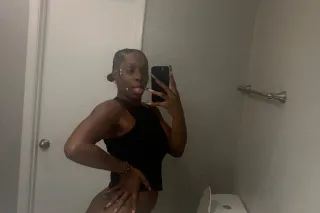 New Girl In Town❤✨💦😍 CUM INTO ... - Image 3