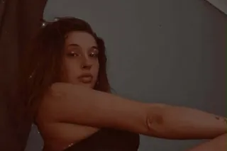 Let Tess show you why im bette... - Image 4